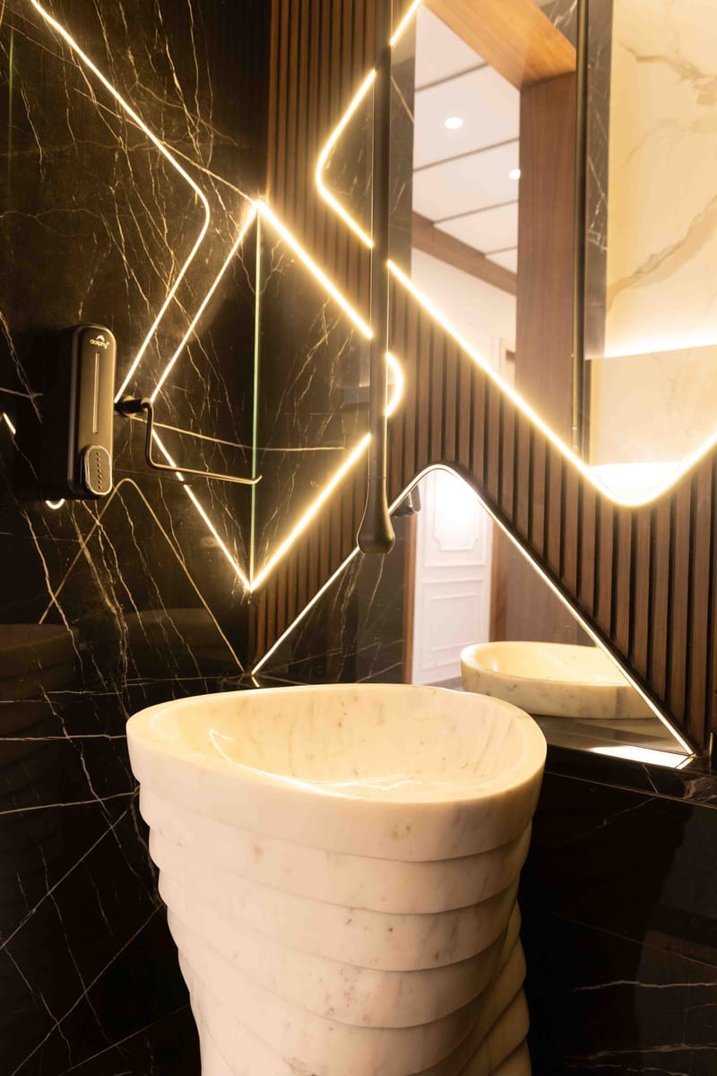 Planet SKS - Sculptural Luxury Apartment, Mangalore photo 8